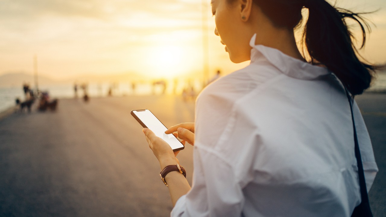 lady using smartphone