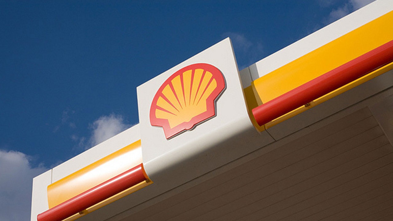 Shell petrol station