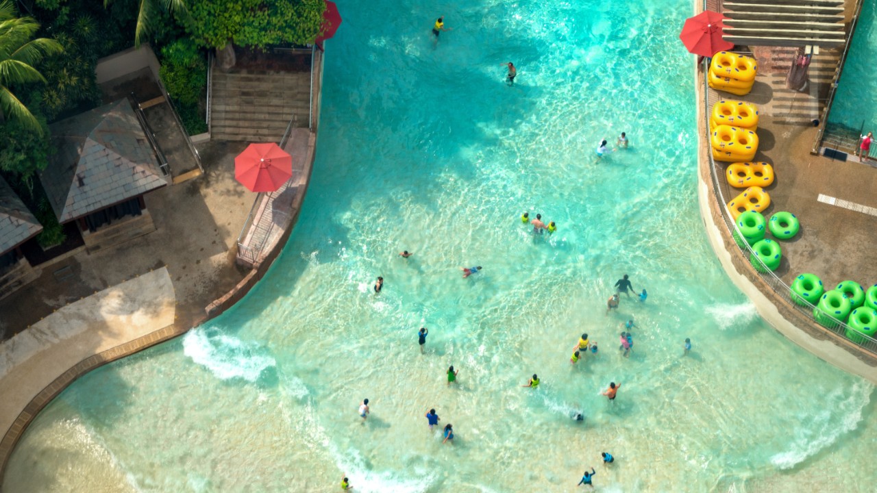 水上公园俯视图；图片使用于汇丰“惬意享受充满活力的新加坡式生活”一文
