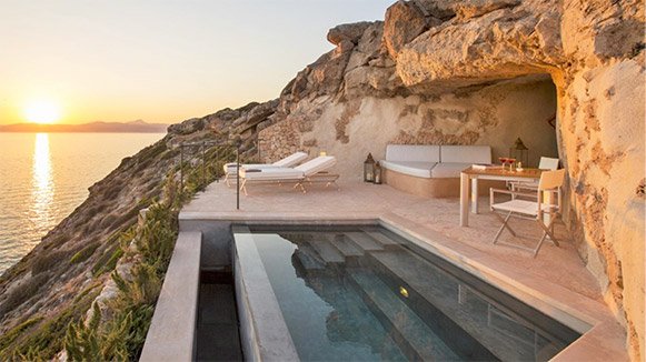 Small Luxury Hotel